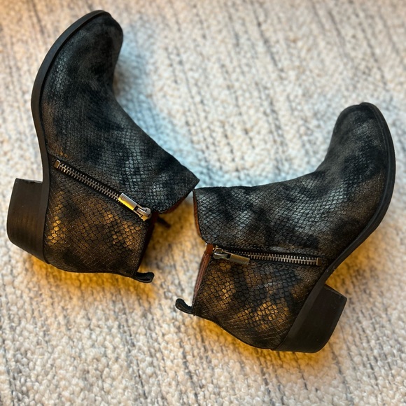 Lucky Brand Basel Leather Snakeskin Women’s Ankle Booties Boots - Picture 6 of 15